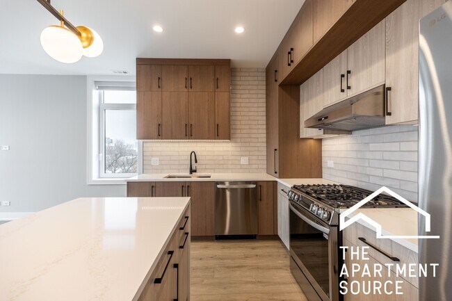 Photo - 2351 W Flournoy St Unit 202