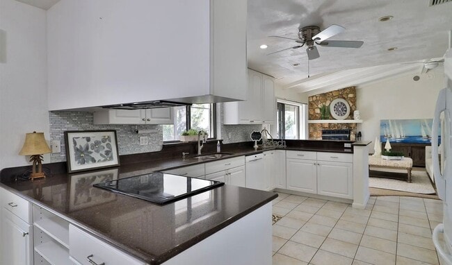 Photo - 55 Bay Harbour Dr