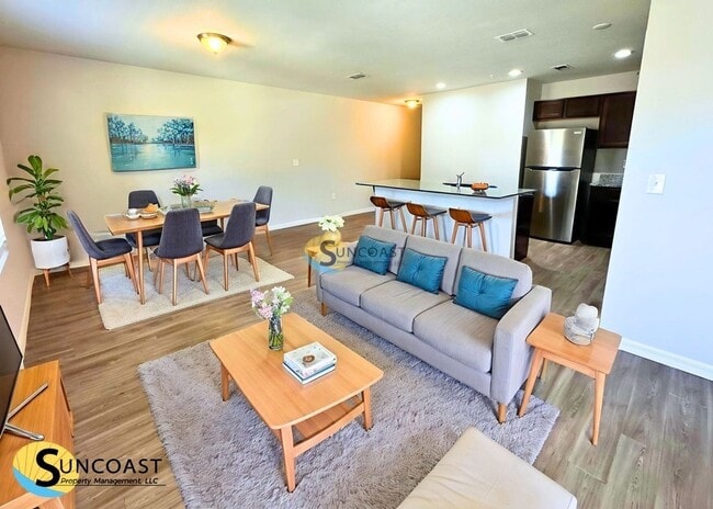 Building Photo - 6467 Sweetbay Ln Unit 6467101