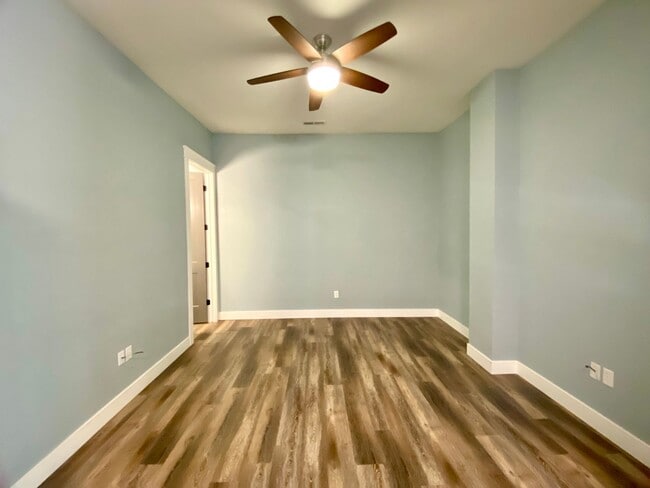 Building Photo - Boot Hill Lofts Unit Apt 2