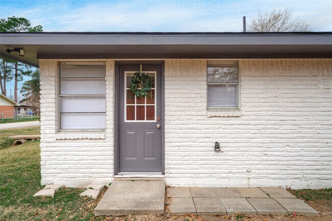 Photo - 309 S Magnolia St