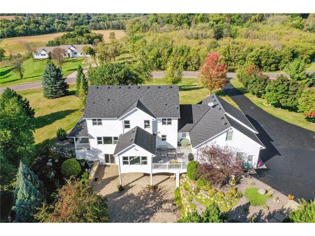 Photo - 9520 Scott St