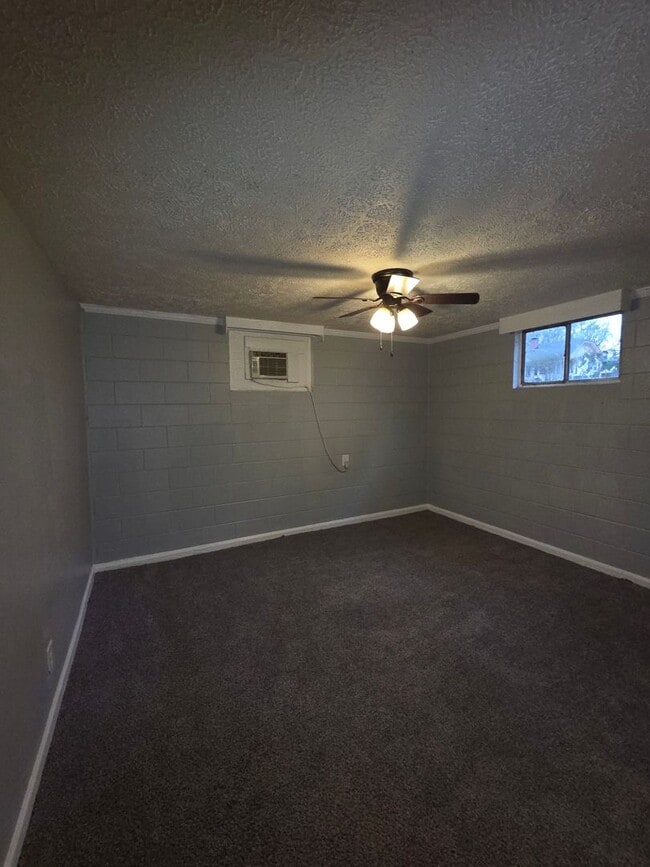 Photo - 928 Hamilton Blvd