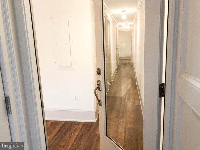 Building Photo - 1302 East Capitol St NE