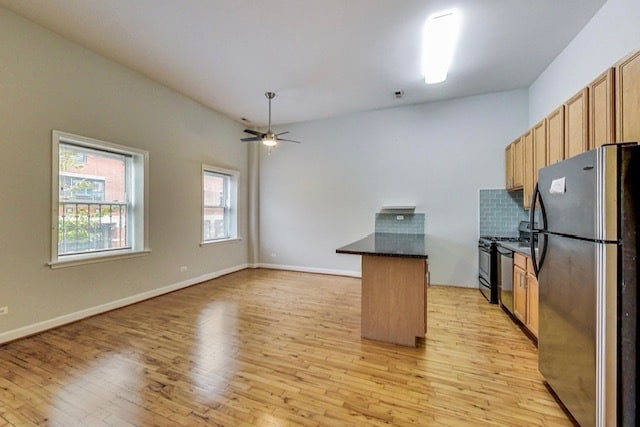 Photo - 2849 N Lincoln Ave Unit 2N