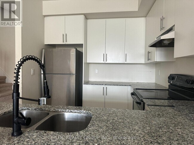 Photo - 181 Parktree Dr