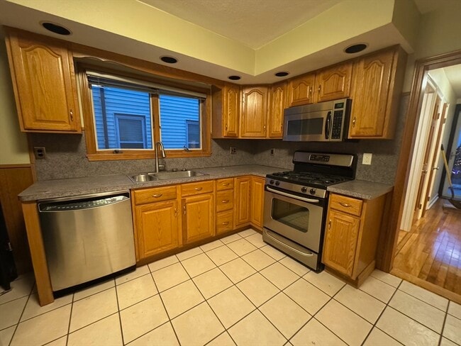 Photo - 145 Albion St Unit 1