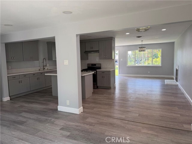 6603 Mitad Ct