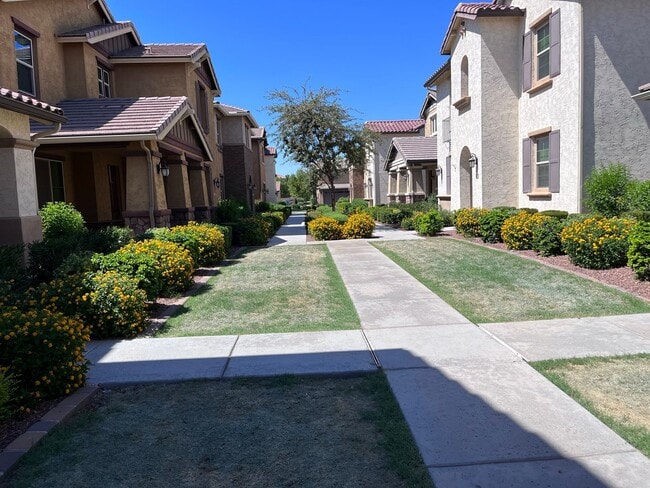 Photo - 1046 S Annie Ln