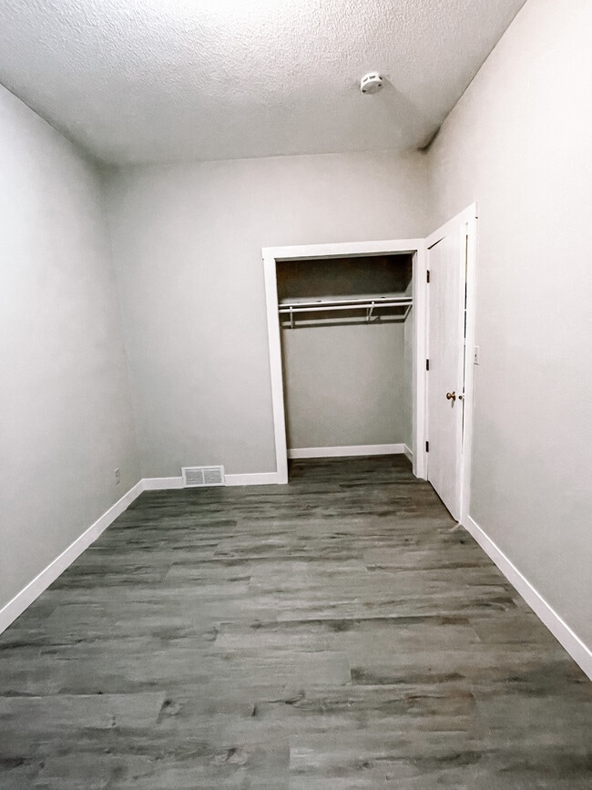 Photo - Whittier Apartments Unit 4