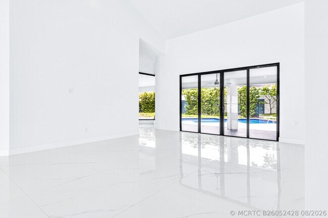 Photo - 5740 SW 33rd Terrace