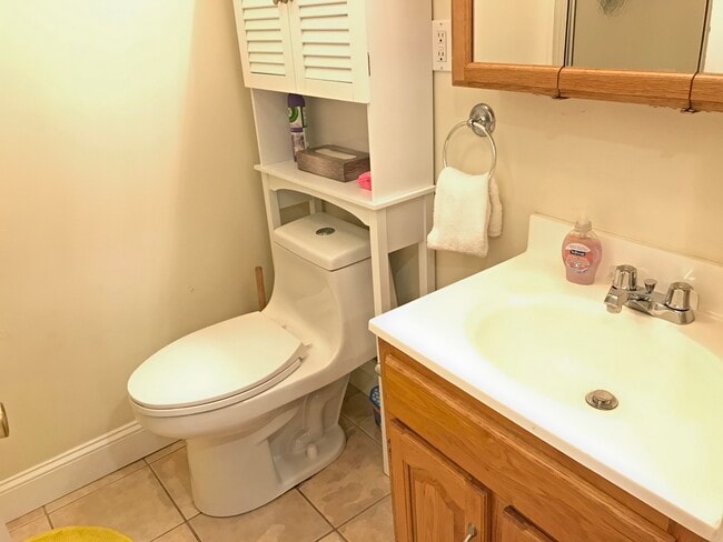 Photo - 131 W 8th St Unit 2-3