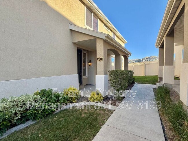 Photo - 1688 W 3180 N
