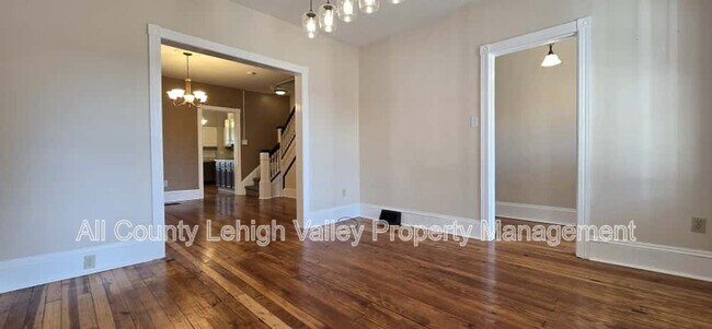 Photo - 45 Evergreen St