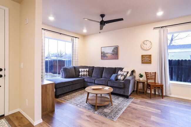 609 N Kimball Ave Unit SI ID1460927P