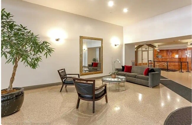 Building Photo - 1212 N La Salle Dr Unit 2507 Rental