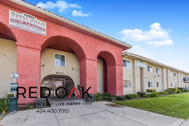 Photo - 8040 Reseda Blvd Unidad 238