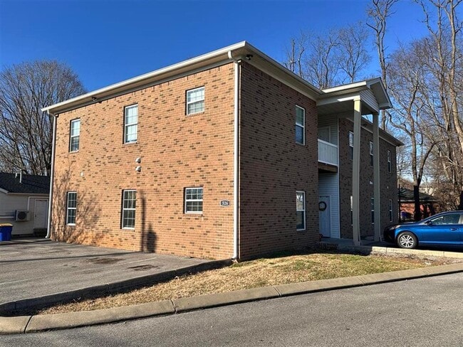 Building Photo - 526 Dennis Way Unit 526 Dennis Way