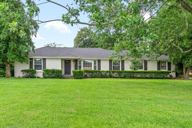 4 Bedroom Country Style Home For Rent! - 4 Bedroom Country Style Home For Rent!