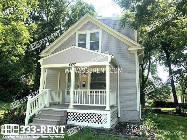 Building Photo - Charming 2-story House in West Plaza!