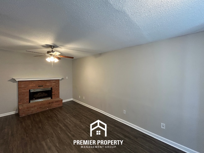 Photo - 8288 Cedarbrush Dr