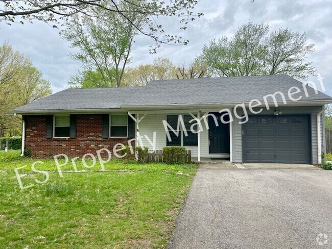 Building Photo - Beautiful 3-Bedroom, 2-Bathroom  Ranch in ... Rental