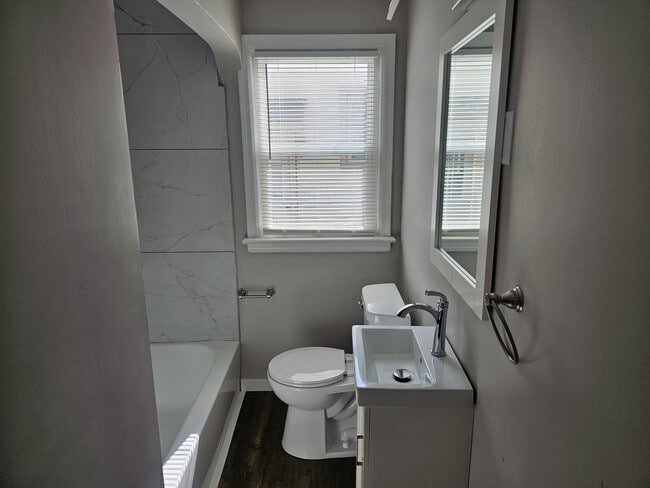 Photo - 2609 Avalon Pl