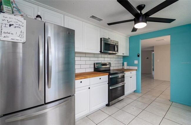 Photo - 8119 San Jacinto Ave