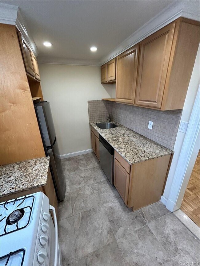 Photo - 210 Pelham Rd Unit 5C