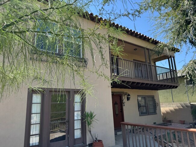 517 Magnolia Ave