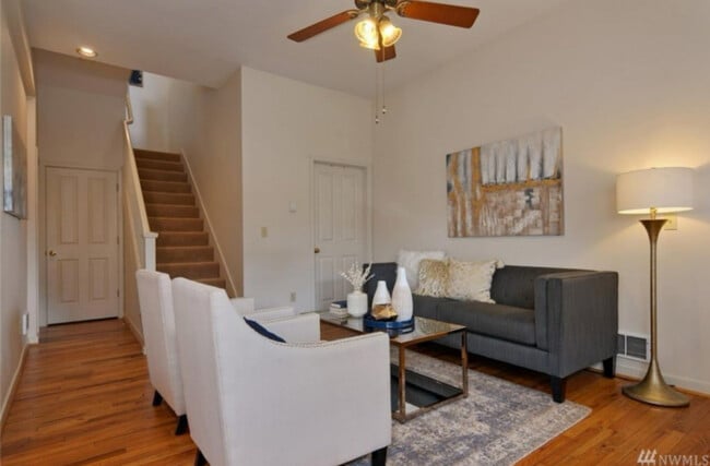 Living Room - 1804 10th Ave W