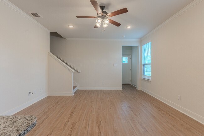 Photo - 10310 Candlewood Wy Unit 102