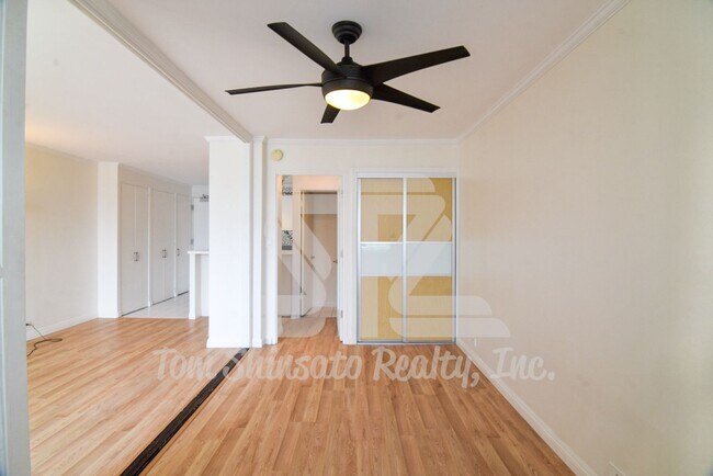 Photo - Corner unit on Pensacola!