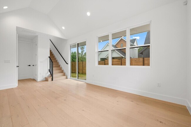 Photo - 7706 Watson St Unit 2