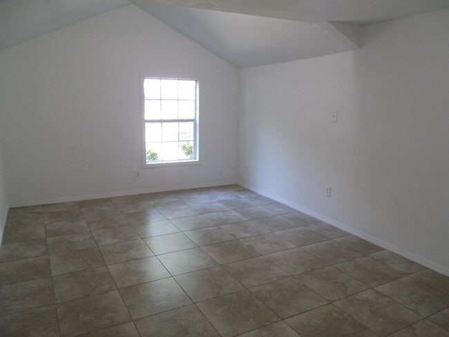 Photo - 2011 Davis St Unit C
