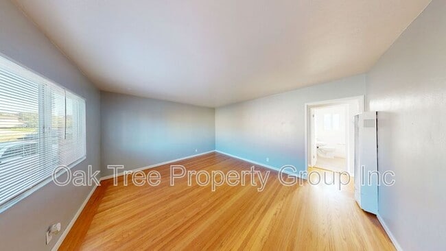 Building Photo - 22815 Grand St