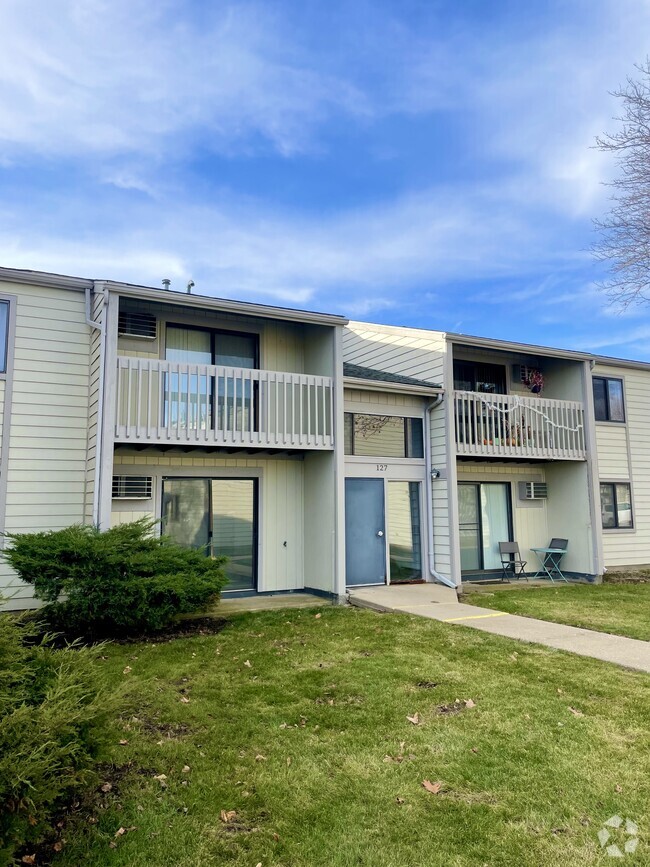 Building Photo - Allen Street Apartments