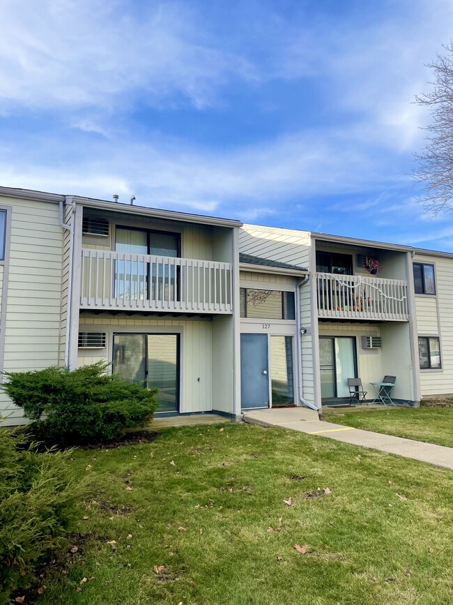 Building Photo - Allen Street Apartments