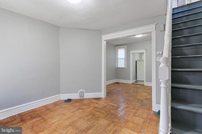 Photo - 3028 N Stillman St