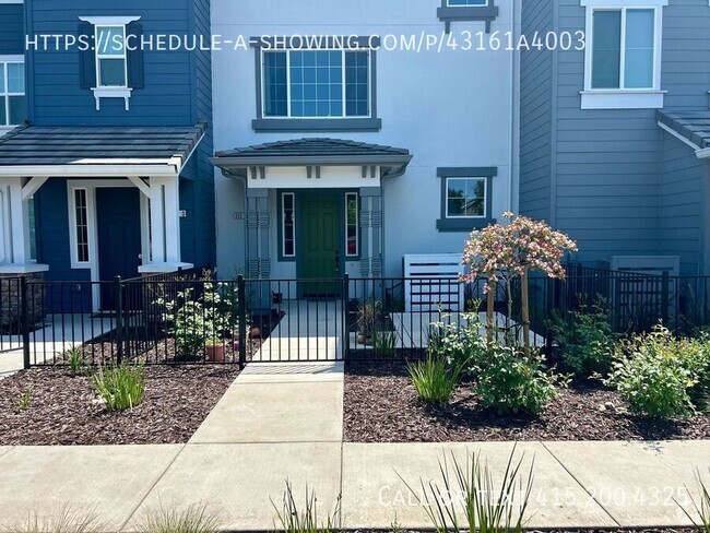 Building Photo - 312 Pear Tree Ter Rental
