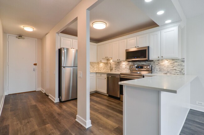 Photo - 405 N Wabash Ave Unidad 1001