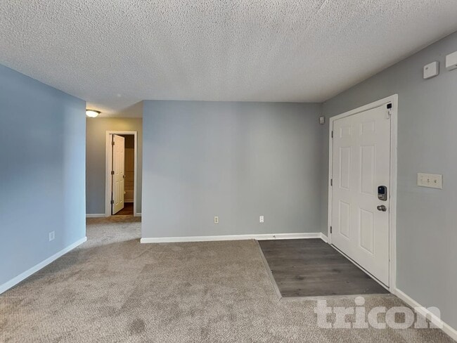 Photo - 6836 Saganaw Dr