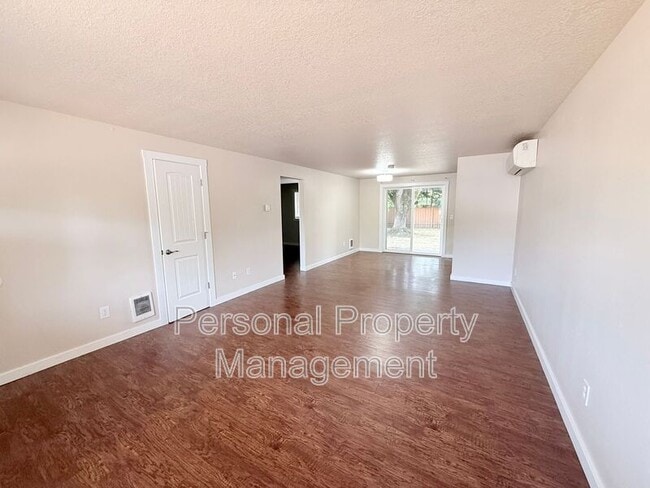 Photo - 1803 SE Blairmont Dr