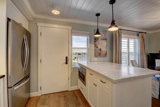 Photo - 1 Harbourside Dr Unit 3702