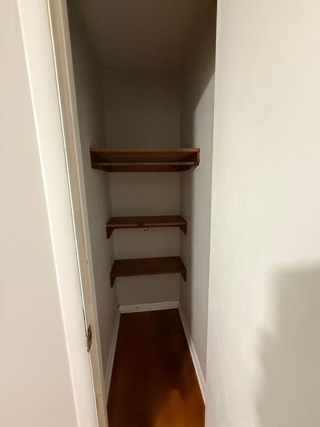 Photo - Great 3 bedroom 2 bath with garage