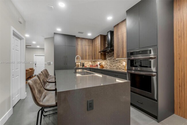 Photo - 4650 Santa Cruz Way