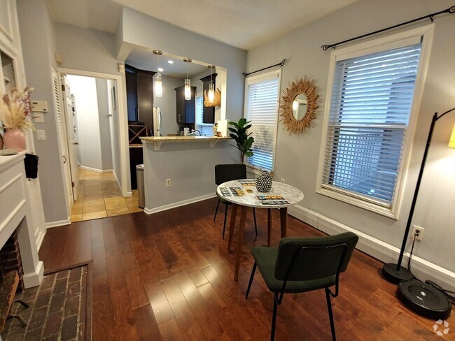 Building Photo - 61 West Cedar St Unit 2 Rental