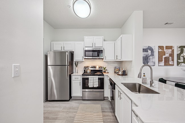 Halston Shiloh Valley Apartments