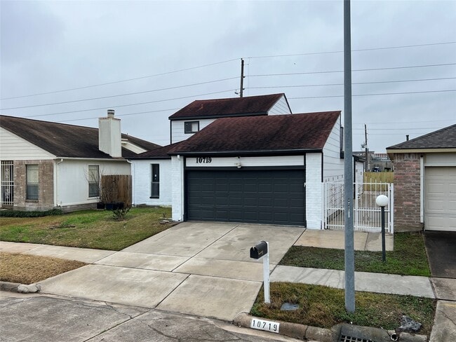 Photo - 10719 Bellfair Dr