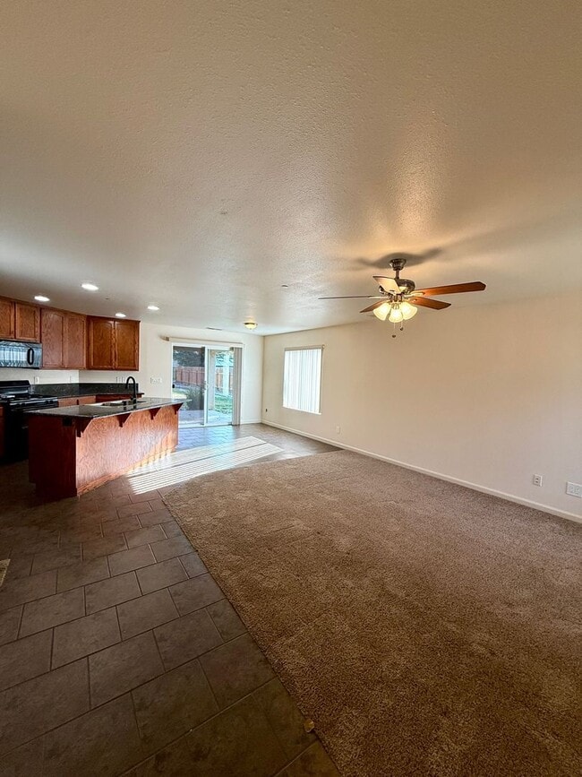 Photo - 3 Bedroom 2 Bath House!